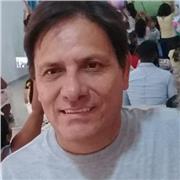 Profesor con amplia experiencia en informática para cualquier persona Hombre o mujer, no importa su edad